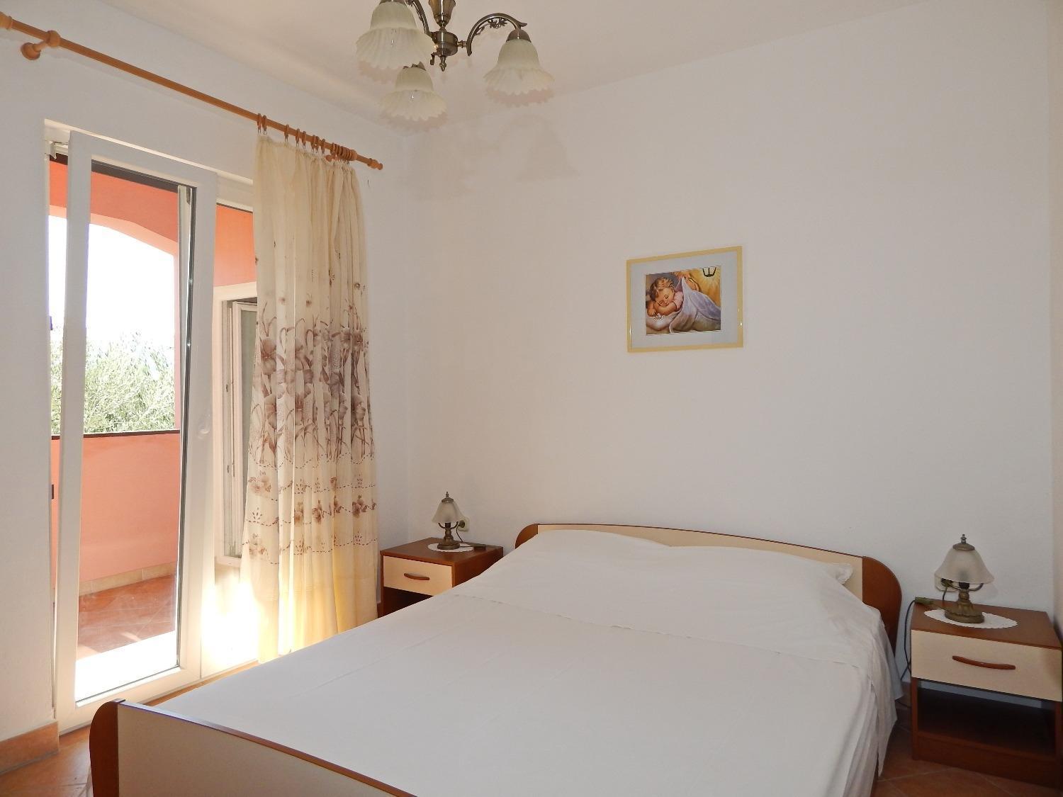 Apartments Luce - Family Friendly & Parking Паг Экстерьер фото